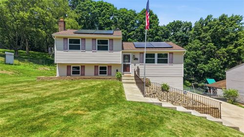 728 Skyview Dr, Cranberry Twp, PA, 16066-4118 | Card Image