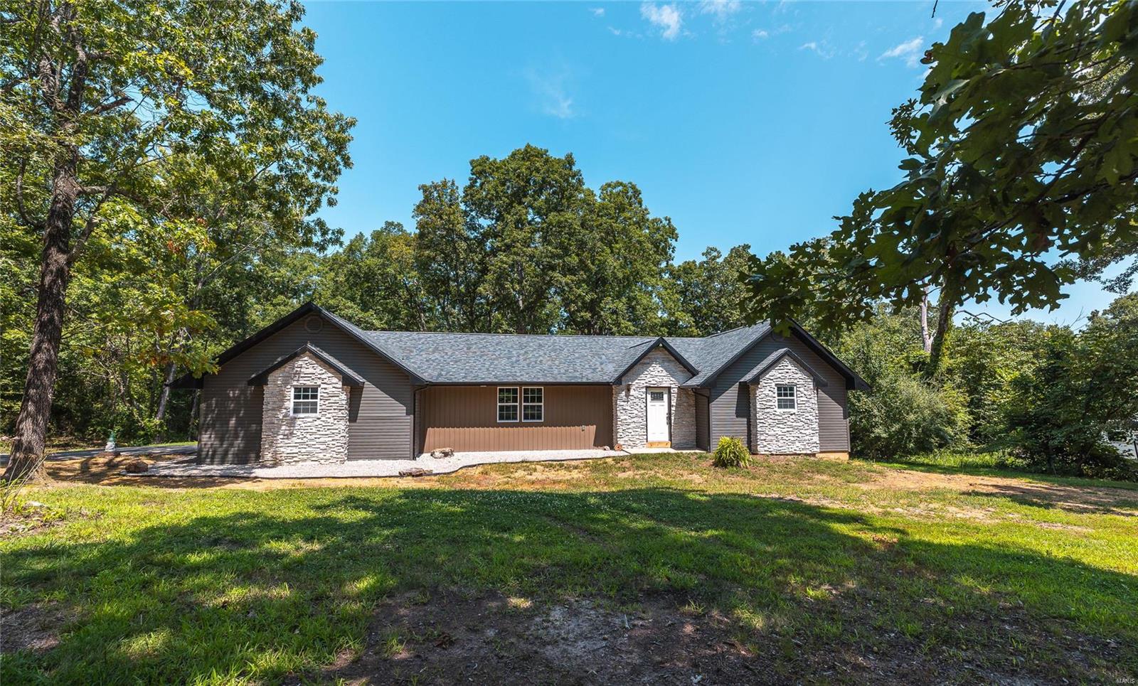 Rattan Dr, Waynesville, MO 65583