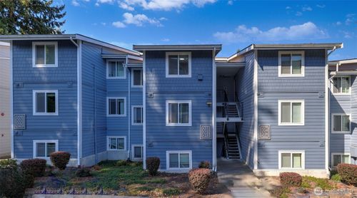 apt-d33-2411 S 248th St, Kent, WA, 98032-5001 | Card Image
