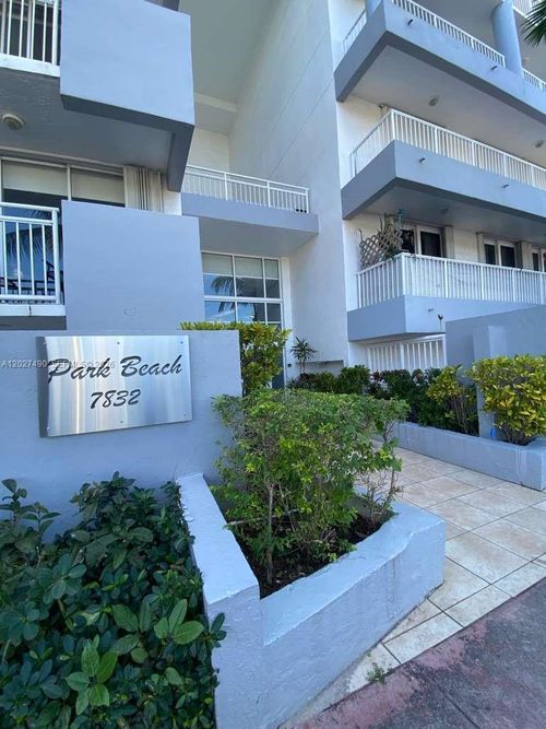 201-7832 Collins Ave, Miami Beach, FL, 33141 | Card Image
