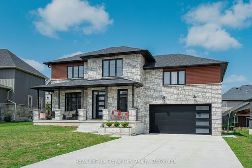 76 Fischer Dairy Rd, Walkerton, ON, N0G2V0 | Card Image