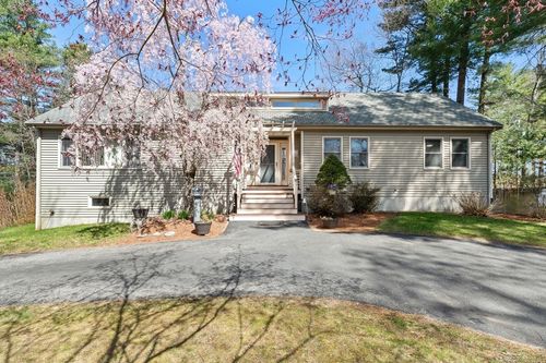 12 Lincoln Rd, Billerica, MA, 01821-5402 | Card Image