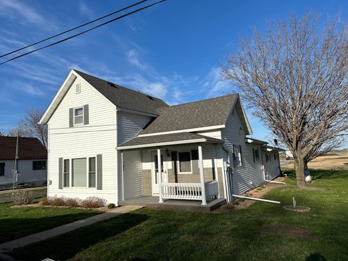 105 N Main St, Saint Leo, MN, 56264-9003 | Card Image