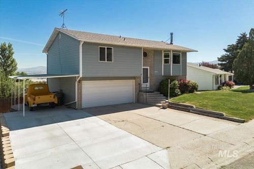 1036 Camas Ln, Pocatello, ID, 83204-4856 | Card Image