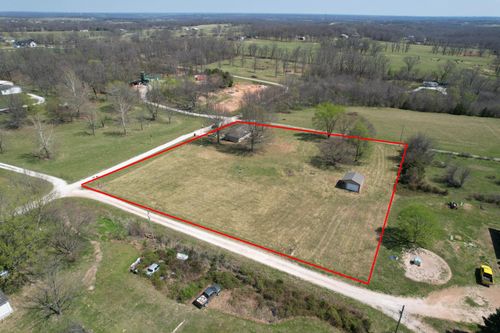 194 Lilly Ln, Clever, MO, 65631-6381 | Card Image