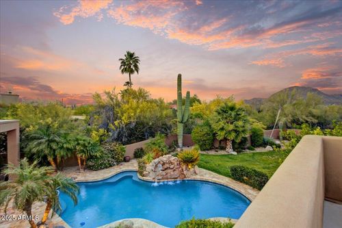 8526 E Hackamore Dr, Scottsdale, AZ, 85255-2104 | Card Image