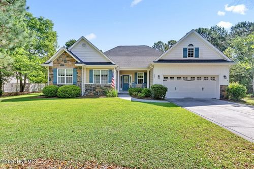 223 Royal Tern Dr, Sneads Ferry, NC, 28460-7605 | Card Image