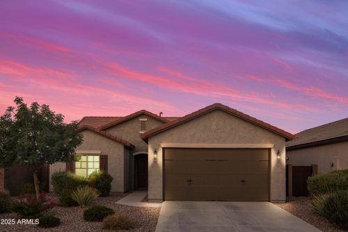 3667 N Astoria Dr, Florence, AZ, 85132-1328 | Card Image