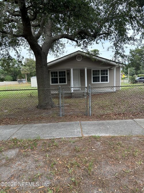 13203 Dunn Creek Rd, JACKSONVILLE, FL, 32218-1915 | Card Image