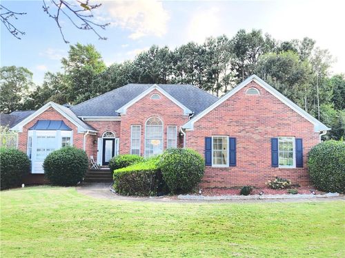 235 Ruby Forest Pkwy, Suwanee, GA, 30024-2382 | Card Image
