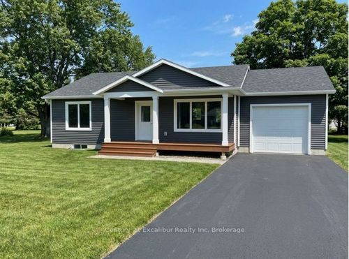 487 Hill Street E, Centre Wellington, ON, N1M1H7 | Card Image