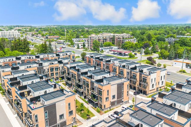 17 - 8 Sayers Lane, Condo with 3 bedrooms, 3 bathrooms and 1 parking in Richmond Hill ON | Image 45