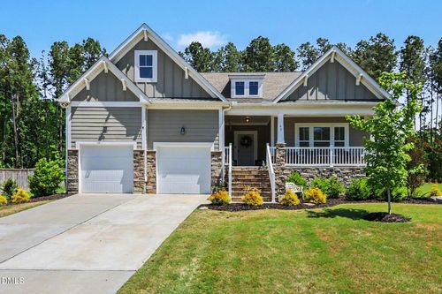 69 E Dentaires Way, Willow Spring, NC, 27592-3311 | Card Image