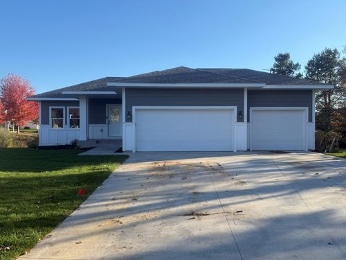 101 Timber Lane Ct, CANNON FALLS, MN, 55009-7168 | Card Image