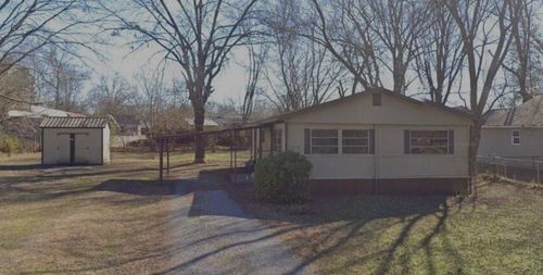 808 E Grundy St, Tullahoma, TN, 37388-2634 | Card Image