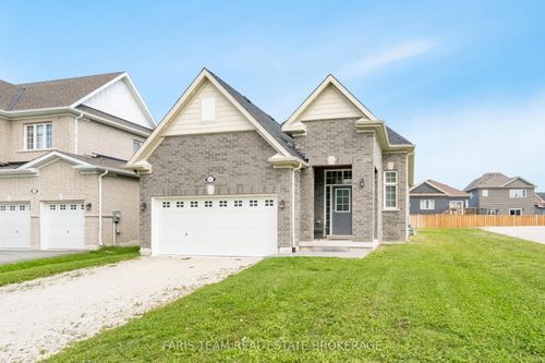 {{alt}} | Card Image