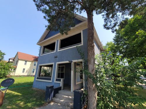 2200 N 6th Street, Minneapolis, MN, 55411 | Card Image
