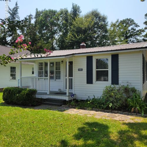 207 N Dudley Street, Burgaw, NC, 28425 | Card Image