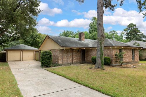29014 Elmwood Dr, Shenandoah, TX, 77381-1025 | Card Image