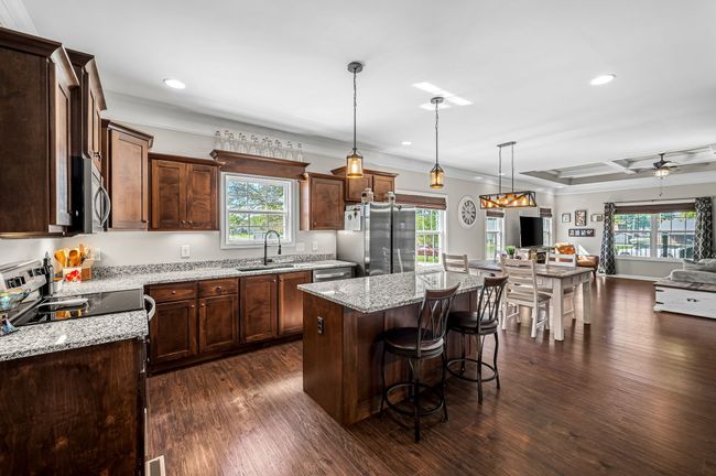589 Portland Blvd, House other with 3 bedrooms, 2 bathrooms and 6 parking in Portland TN | Image 15