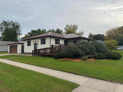 341 S Farrington Street, Denver, IA, 50622 | Card Image