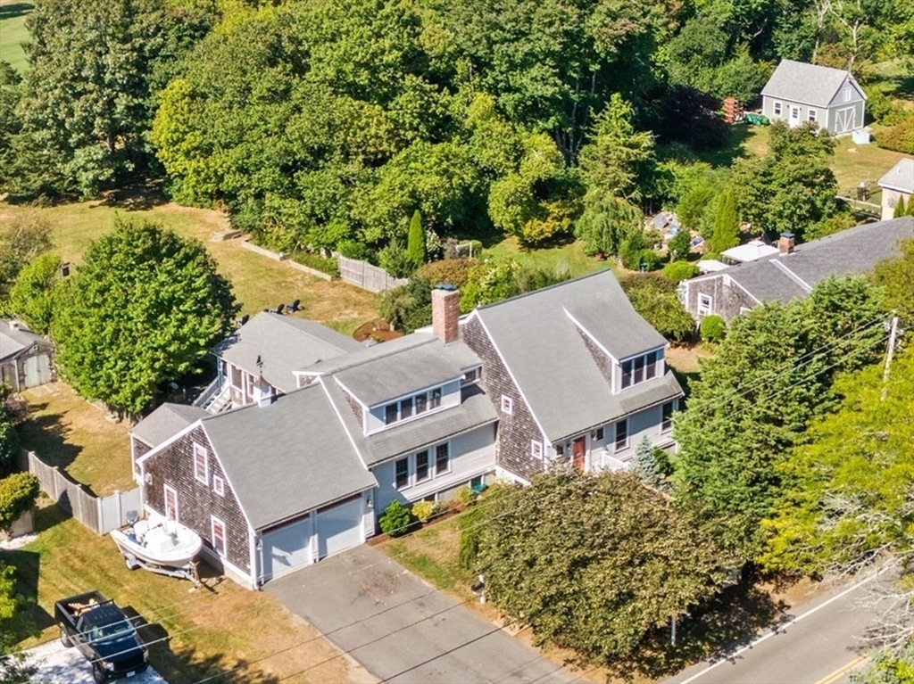 Hatherly Rd, Scituate, MA 02066