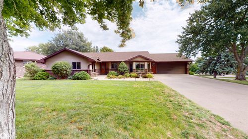 1113 Valley View Dr, Ida Grove, IA, 51445-1714 | Card Image
