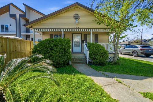 406 E 34th St, Houston, TX, 77018-7722 | Card Image