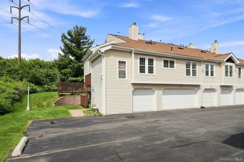2124 Whispering Hls, Chester, NY, 10918-1528 | Card Image