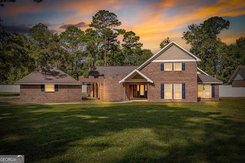 145 Oyster Rd, Brunswick, GA, 31523-7446 | Card Image