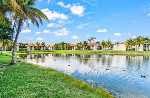 apt-h-1495 Lake Crystal Dr, West Palm Beach, FL, 33411-2094 | Card Image