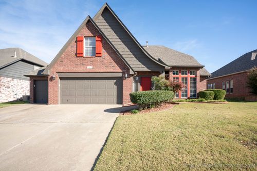 2417 Tamarack Ave, Broken Arrow, OK, 74012-9425 | Card Image