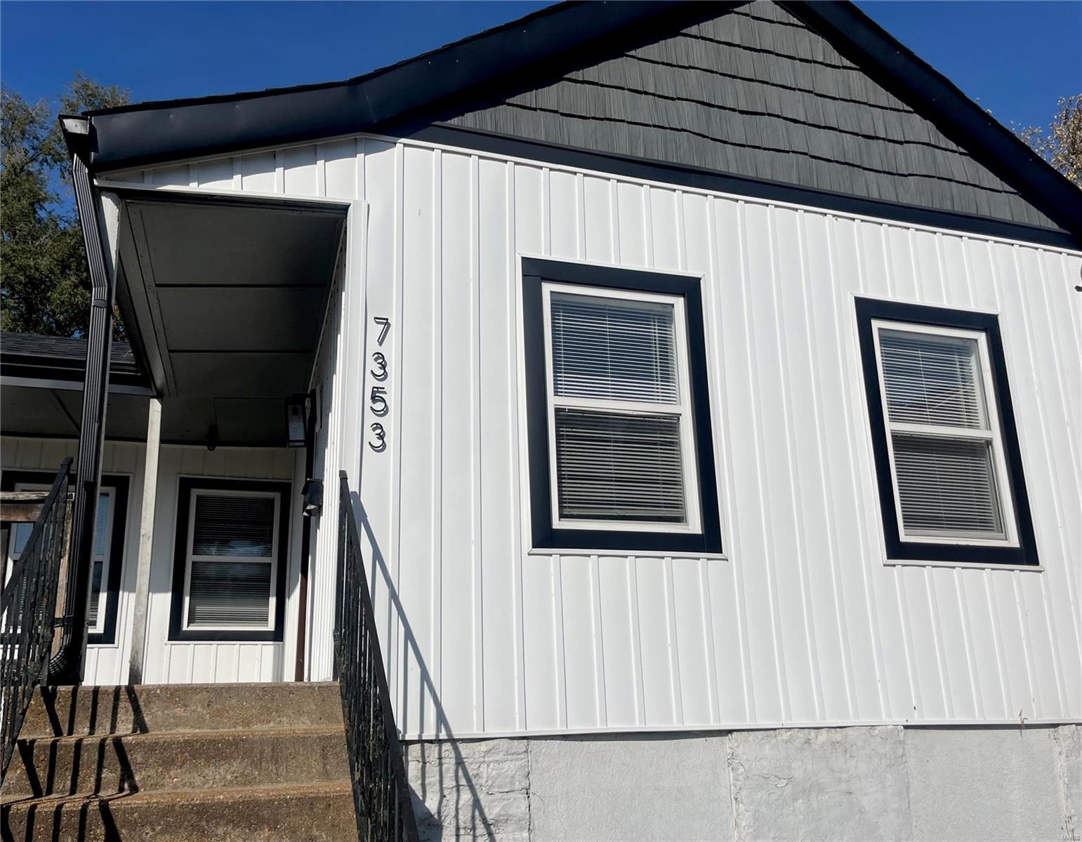Virginia Ave, Saint Louis, MO 63111