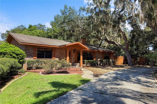 1101 N Valencia Ave, HOWEY IN THE HILLS, FL, 34737-3008 | Card Image