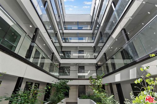 apt-605-321 S Oxford Ave, LOS ANGELES, CA, 90020-3897 | Card Image