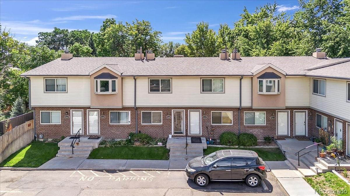 48th Ave, Wheat Ridge, CO 80033