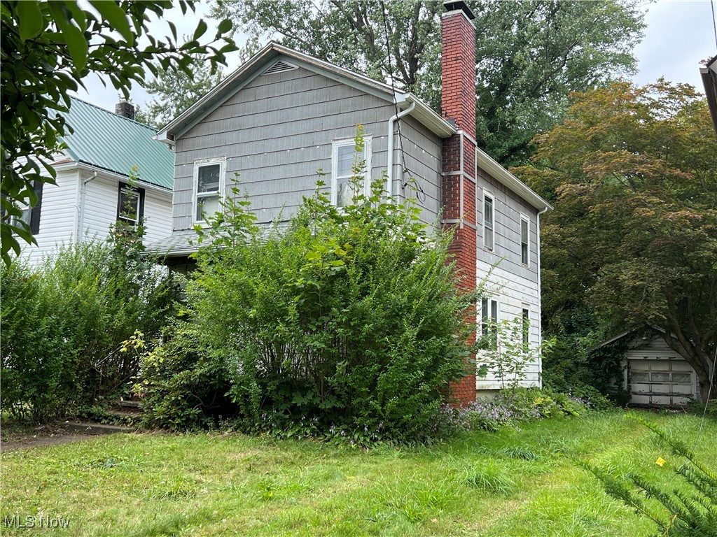 Washington Ave, Ashtabula, OH 44004