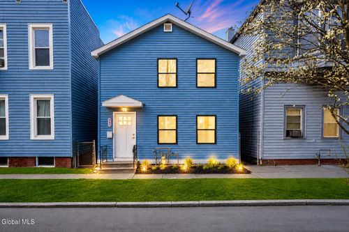 547 5th Ave, Troy, NY, 12182-2601 | Card Image