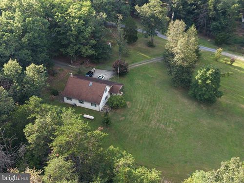 496 Haven Farms Cir, Petersburg, WV, 26847-7564 | Card Image