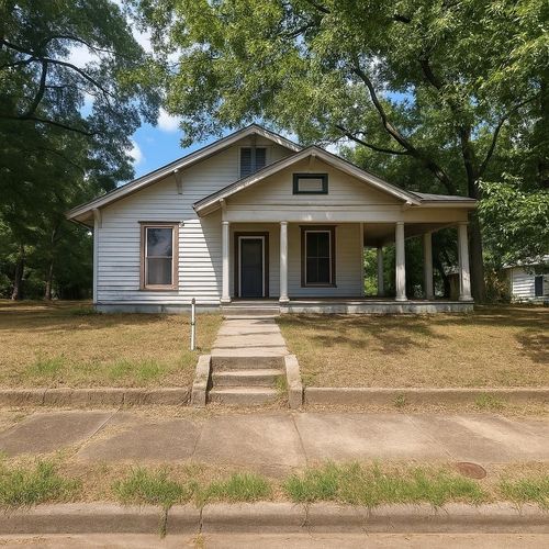 726 W Sherman St, Paris, TX, 75460-5652 | Card Image
