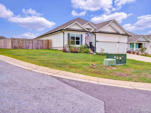 3962 Whitetail Ln, Pensacola, FL, 32526-4467 | Card Image