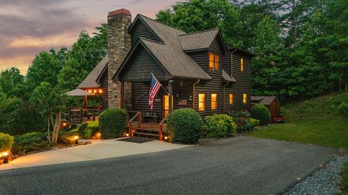 2357 Haven Heights Rd, Hiawassee, GA, 30546-4316 | Card Image