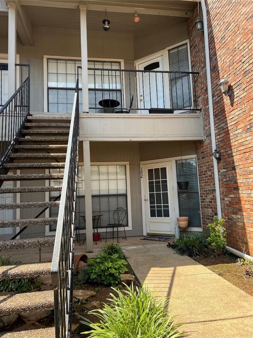 262-400 Pebble Way, Arlington, TX, 76006 | Card Image