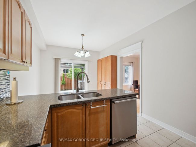 62 Macedonia Crt, House other with 4 bedrooms, 4 bathrooms and 2 parking in Newmarket ON | Image 11