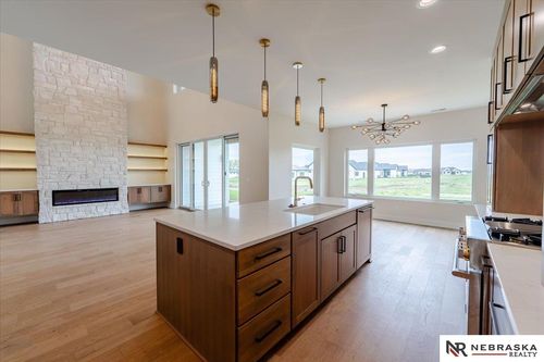 3659 Wilderness Hills Blvd, Lincoln, NE, 68516-5575 | Card Image