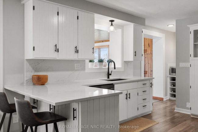 322 Foss Rd, House other with 3 bedrooms, 1 bathrooms and 4 parking in Fenwick ON | Image 7