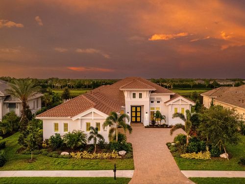 8532 Pavia Way, LAKEWOOD RANCH, FL, 34202-2162 | Card Image