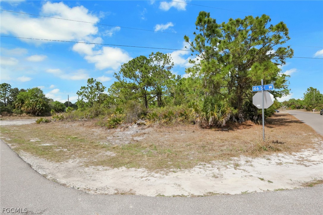 Land in Lehigh Acres
