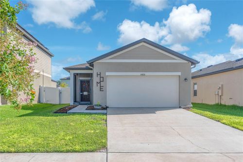 34820 Daisy Meadow Loop, ZEPHYRHILLS, FL, 33541-8372 | Card Image