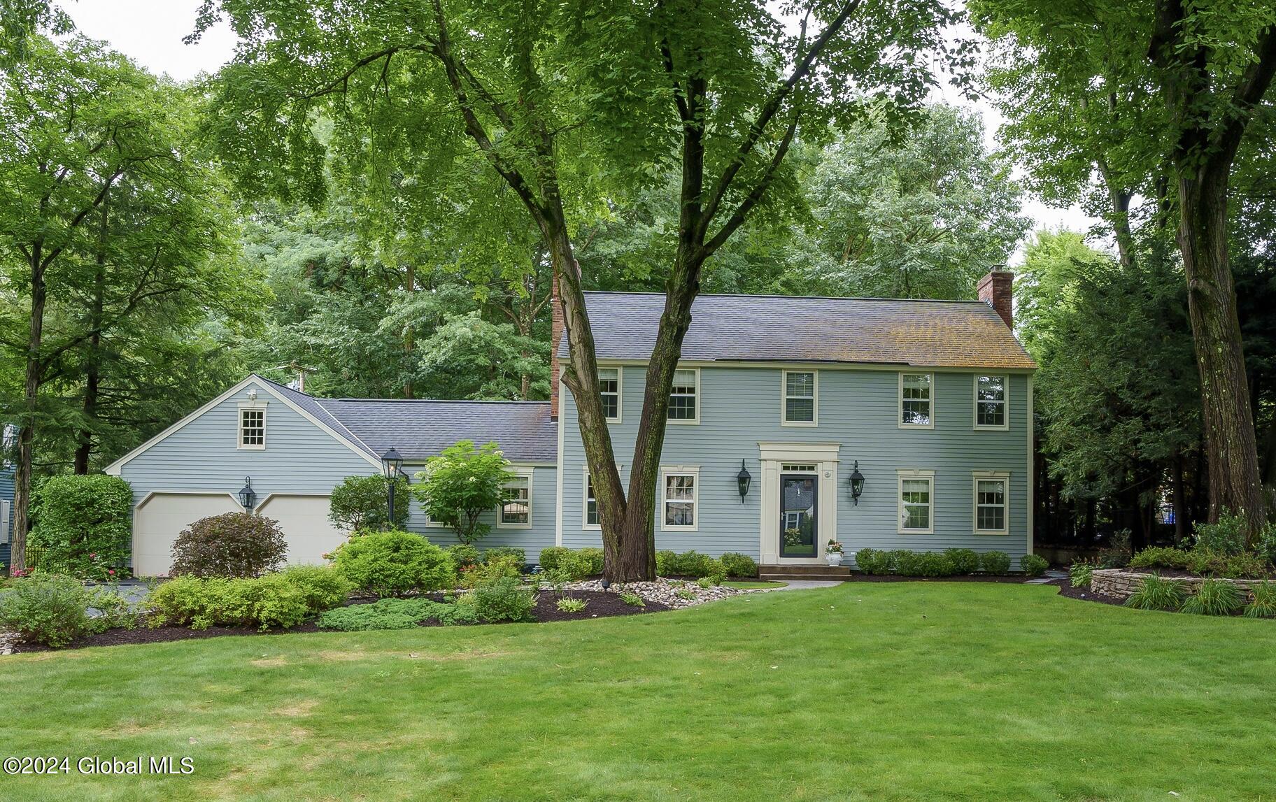 Darnley Grn, Delmar, NY 12054